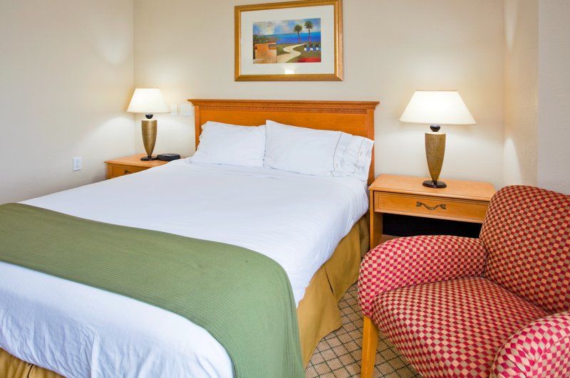 Holiday Inn Express & Suites - Nearest Universal Orlando By Ihg Kamer foto