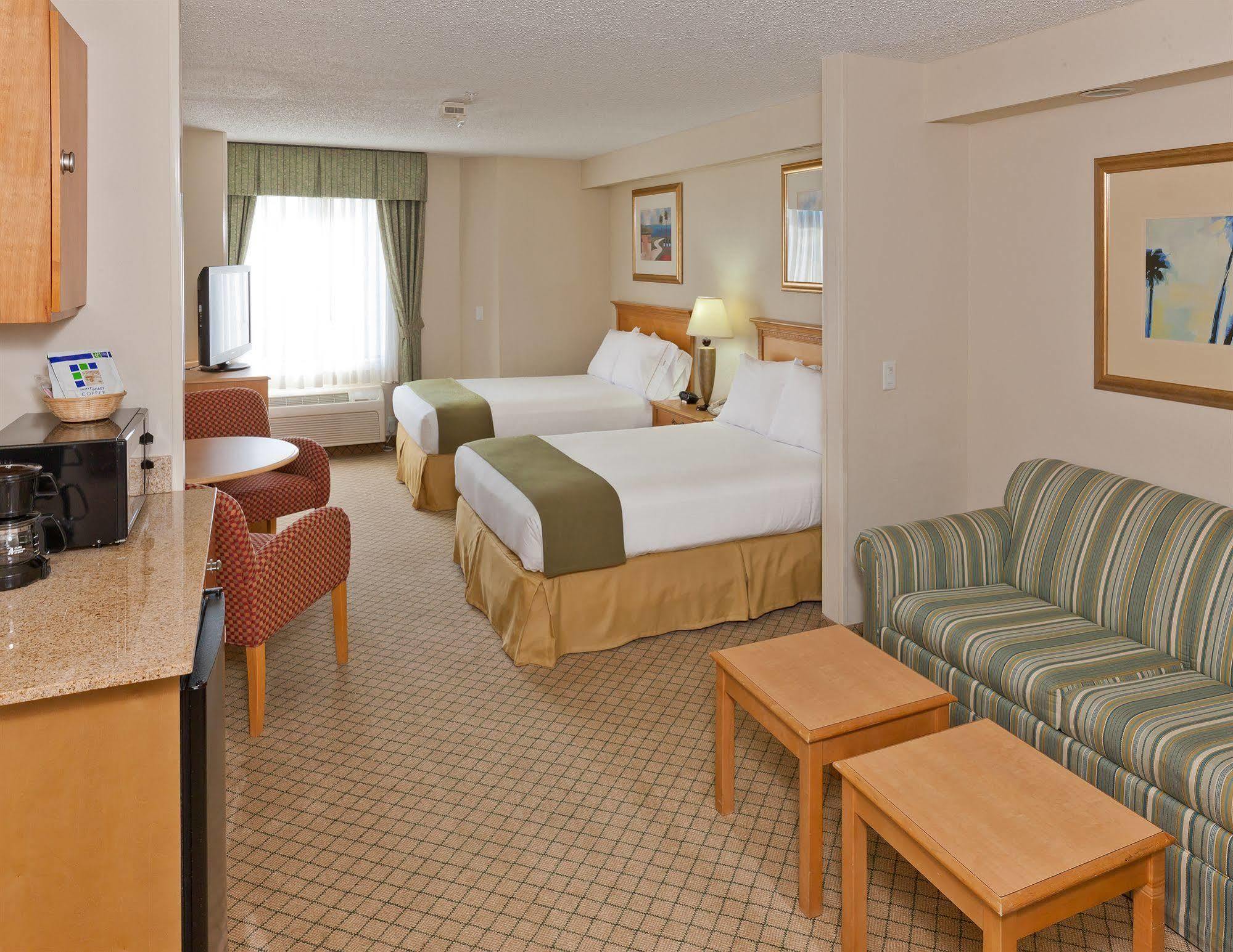 Holiday Inn Express & Suites - Nearest Universal Orlando By Ihg Buitenkant foto